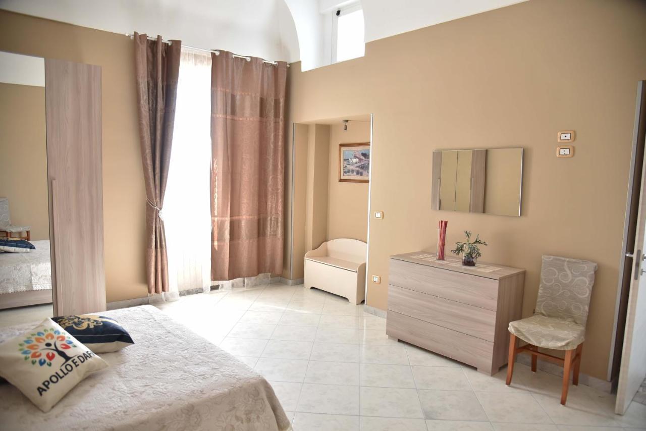 Dafne E Apollo Apartment Pompei Pompeia Exterior foto